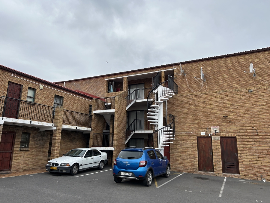 2 Bedroom Property for Sale in Glenlilly Western Cape